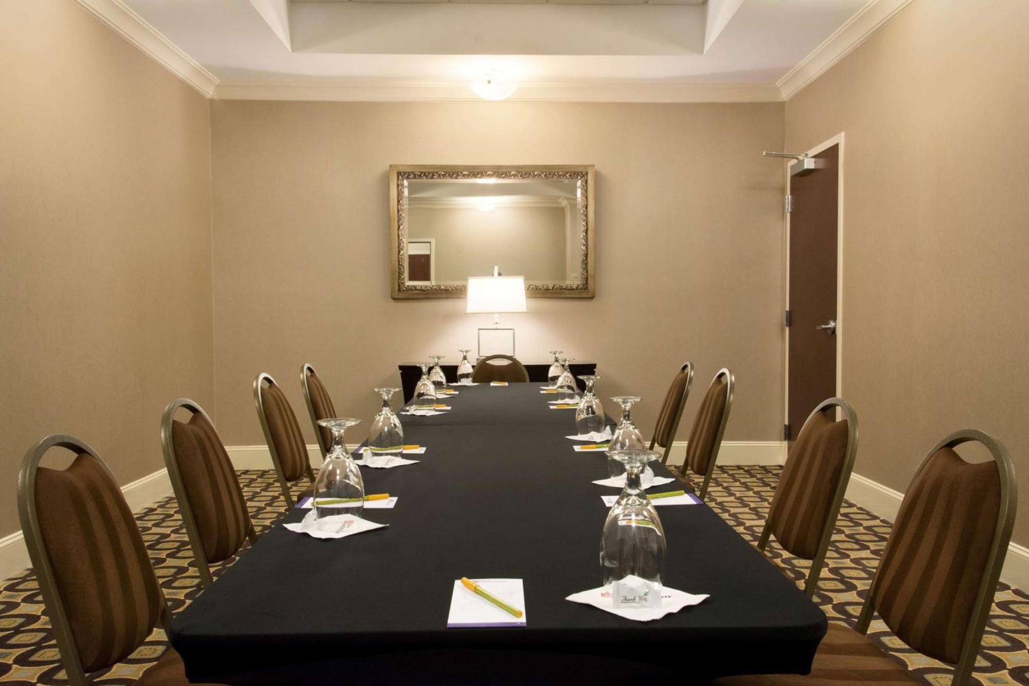 Hilton Garden Inn Картърсвил Екстериор снимка