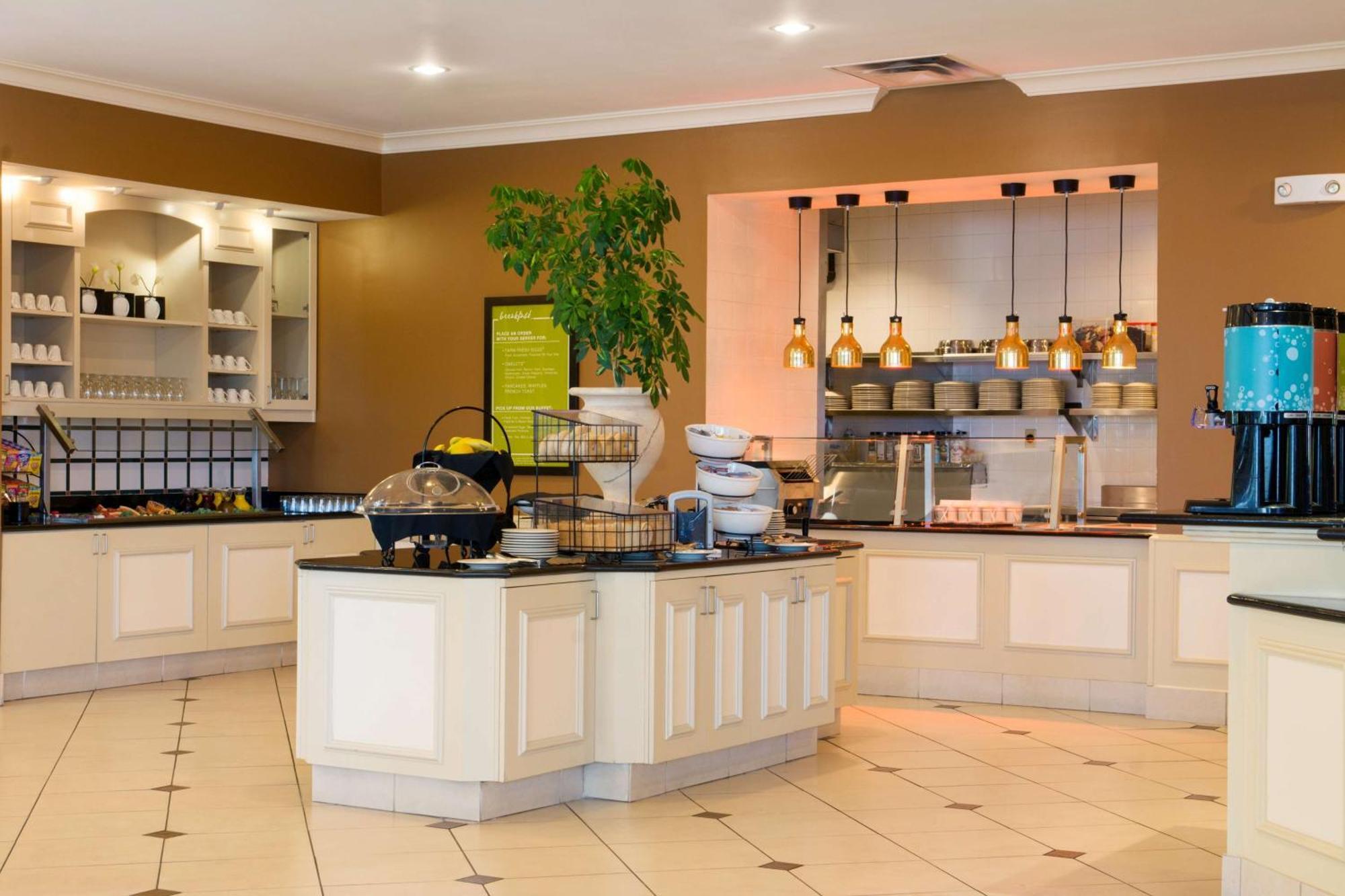 Hilton Garden Inn Картърсвил Екстериор снимка