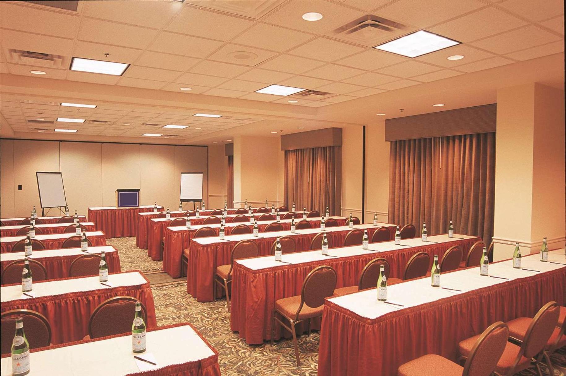 Hilton Garden Inn Картърсвил Екстериор снимка