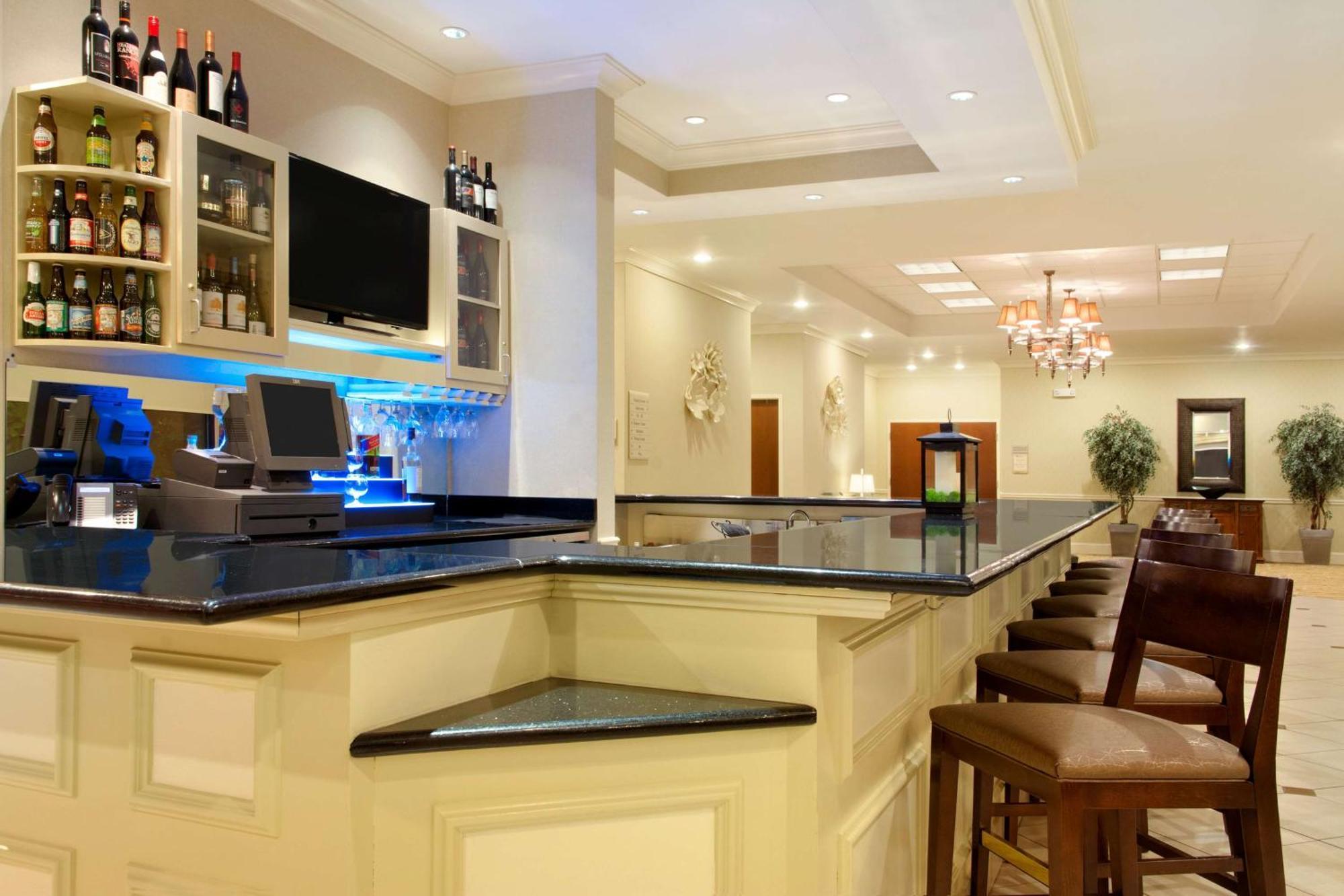 Hilton Garden Inn Картърсвил Екстериор снимка
