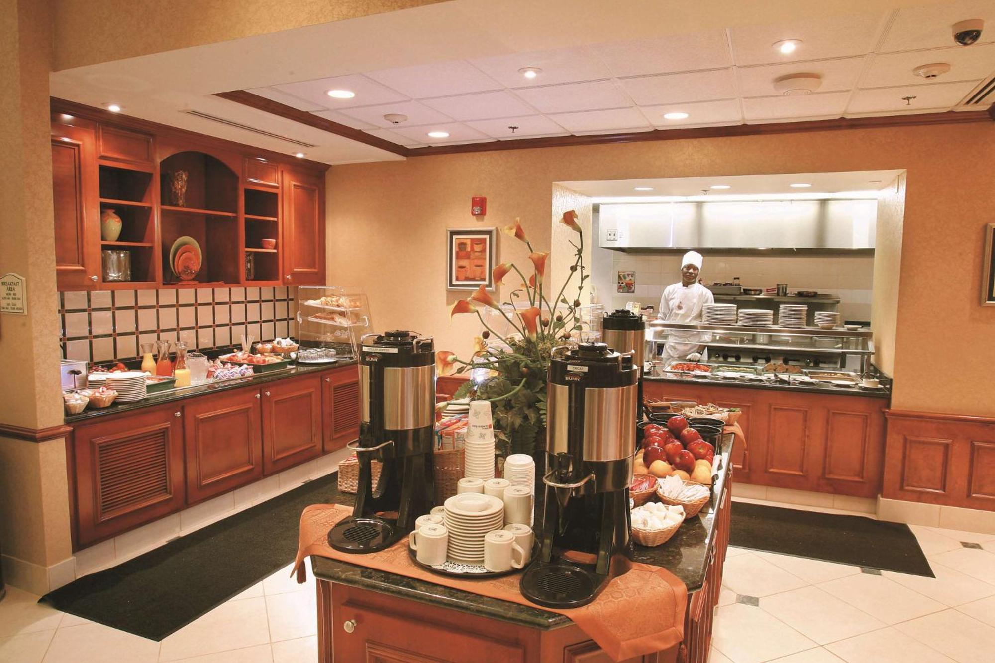 Hilton Garden Inn Картърсвил Екстериор снимка