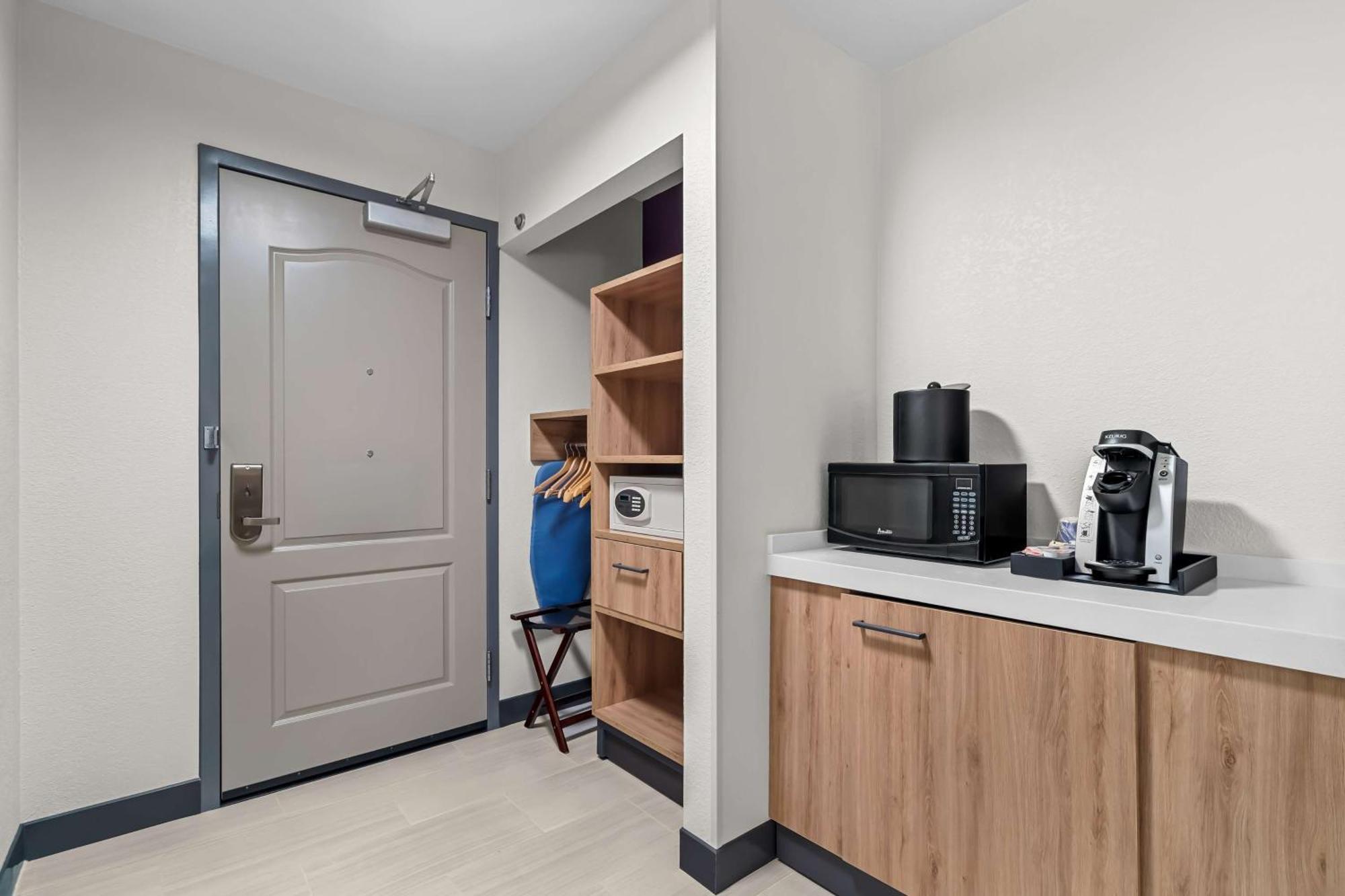 Hilton Garden Inn Картърсвил Екстериор снимка